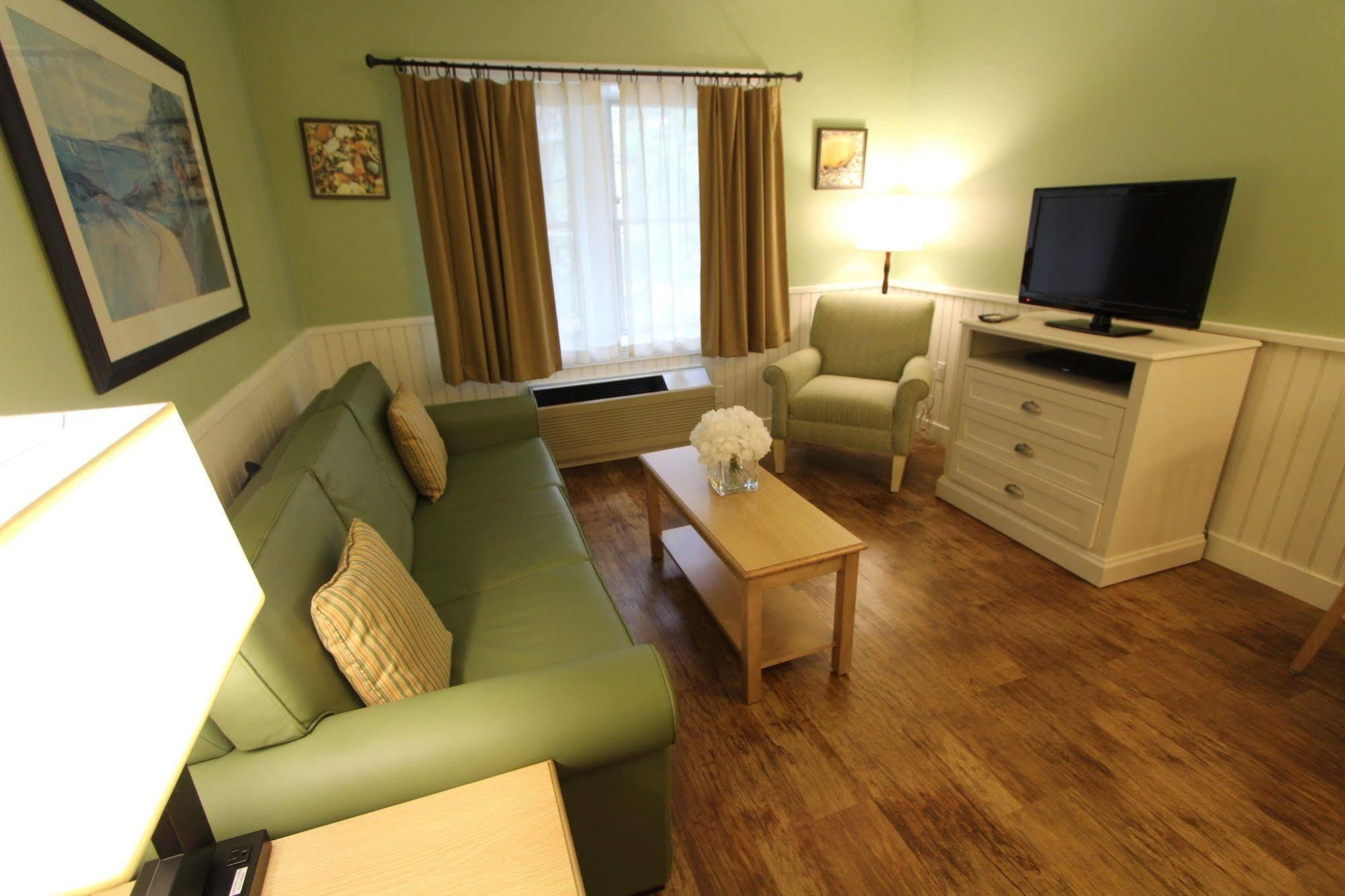 Holly Tree Resort West Yarmouth Buitenkant foto
