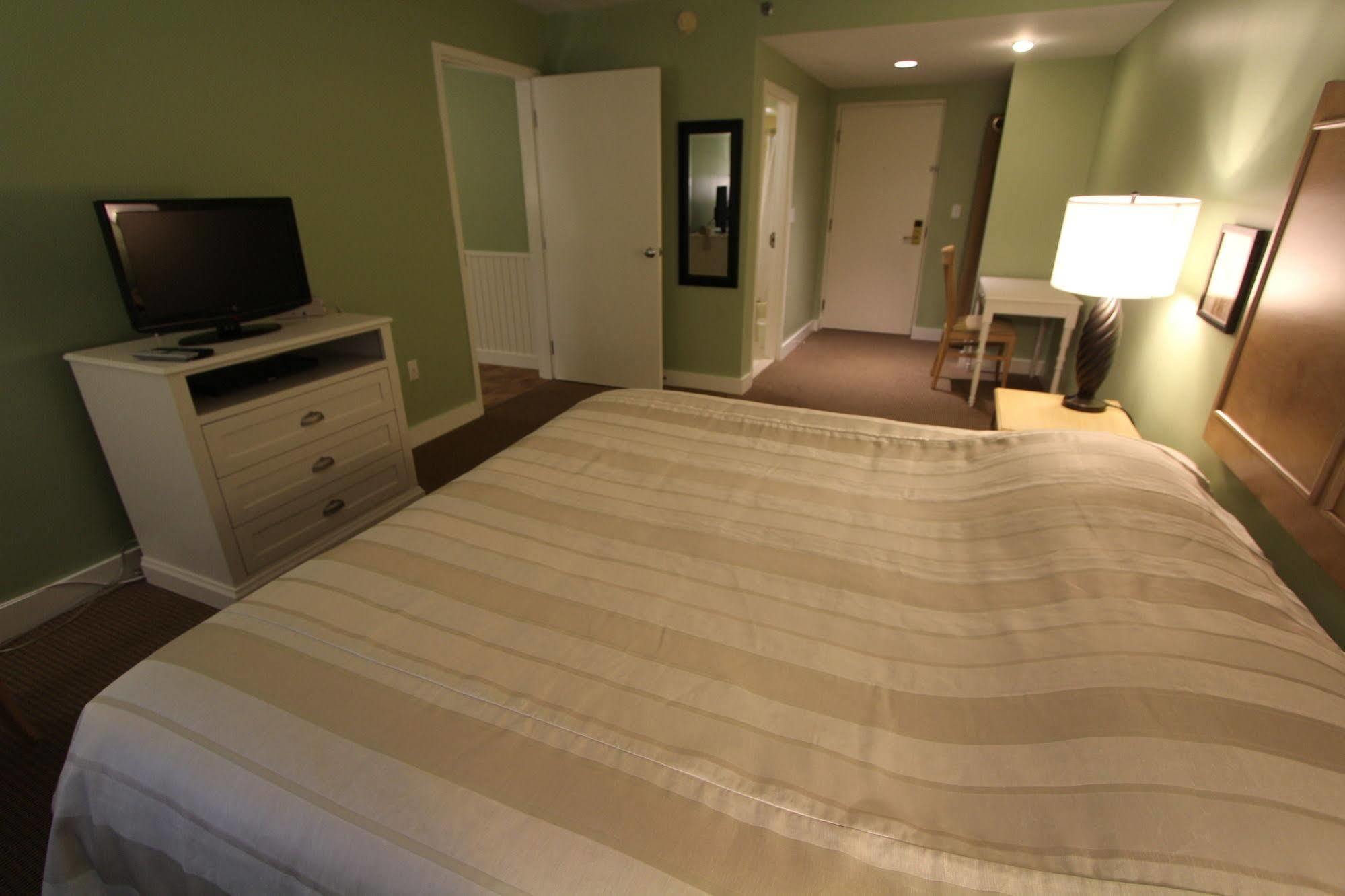 Holly Tree Resort West Yarmouth Buitenkant foto