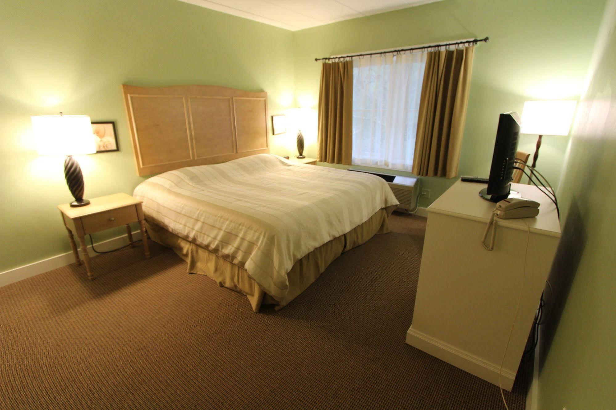 Holly Tree Resort West Yarmouth Buitenkant foto
